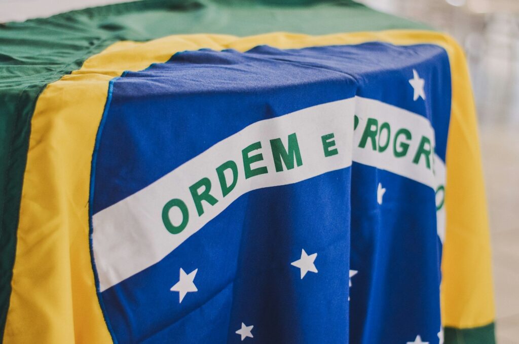 Brazilian Fintech Méliuz Plans $78M Equity Offering to Buy Bitcoin, Shares Plunge