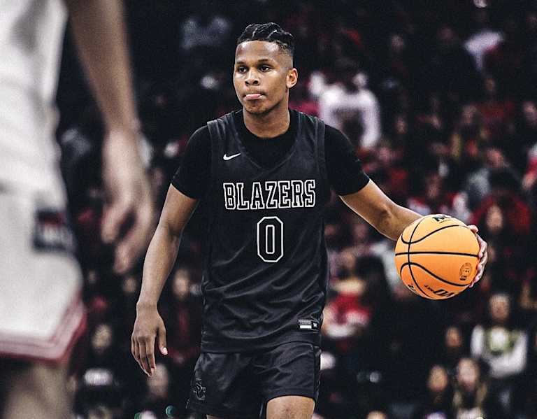 Bulls flip Iona commit PG Gavin Hightower
