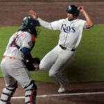 Taylor Walls hits sacrifice fly in 9th as Rays rally to beat Astros 3-2