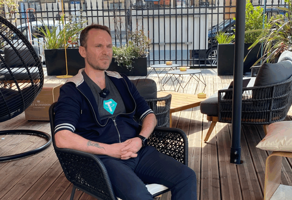 Tether CEO Slams EU Deposit Protections Amid Bank Failure Warnings