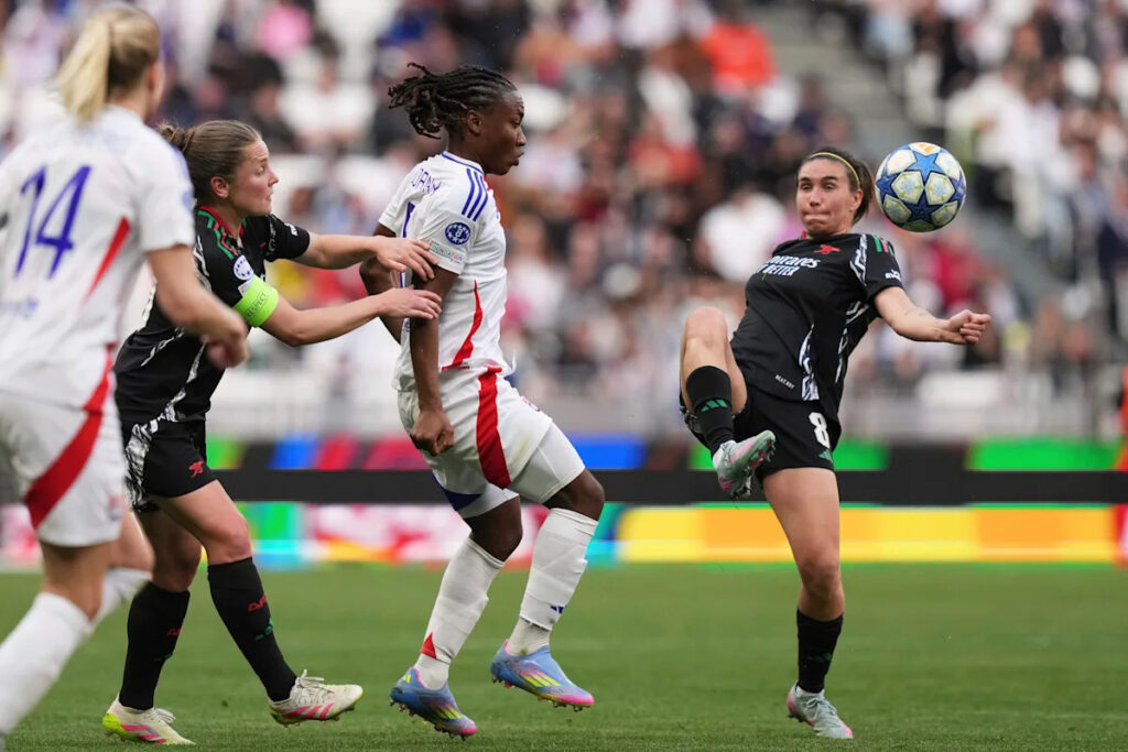 Melchie Dumornay signs new 3-year deal with the Lyon women’s team until 2029