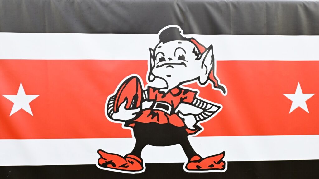Browns sign 13 undrafted free agents