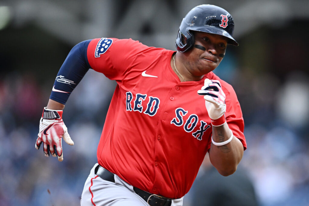 Red Sox’s Parting Message to Rafael Devers Is Turning Heads