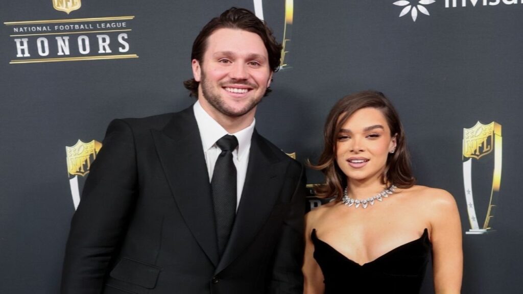 Hailee Steinfeld and Beau Jost Allen Get Married in a Beautiful Ceremony in California; Know More DEETS