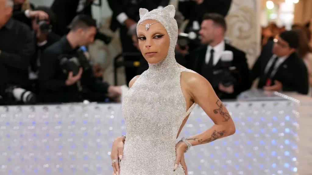 Why is Doja Cat Feuding With Fan and Influencer Pablo Tomayo? All About Supposed ‘Uncomfortable’ Interaction