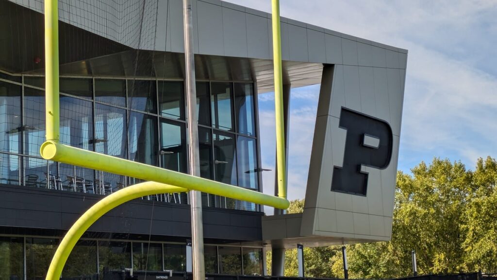 Dana Greenhow, 2026 safety, commits to Purdue football