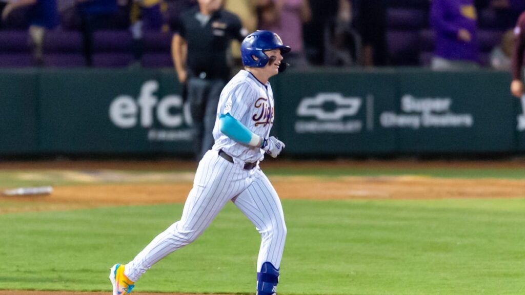 Dickinson says Tigers learned from regional scare
