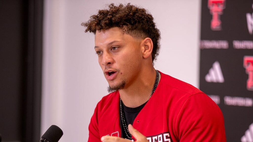 Why is Patrick Mahomes at WCWS Game 2 between Texas Tech and Texas?