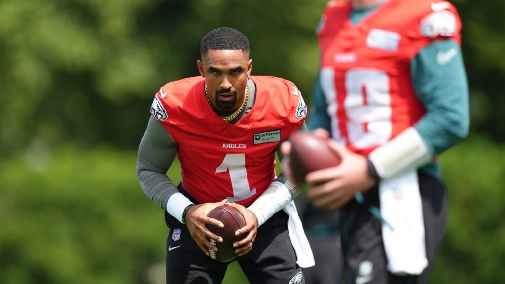 Sights and sounds from Eagles mandatory minicamp