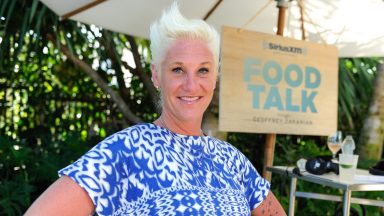 How the Food Network Star Made a Fortune – Hollywood Life