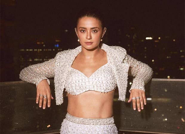 Surveen Chawla suffers major back injury amid promotions for Criminal Justice 4 and Rana Naidu 2 : Bollywood News