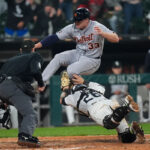 Keith hits tiebreaking double in 8th as Tigers regroup to beat White Sox 5-4