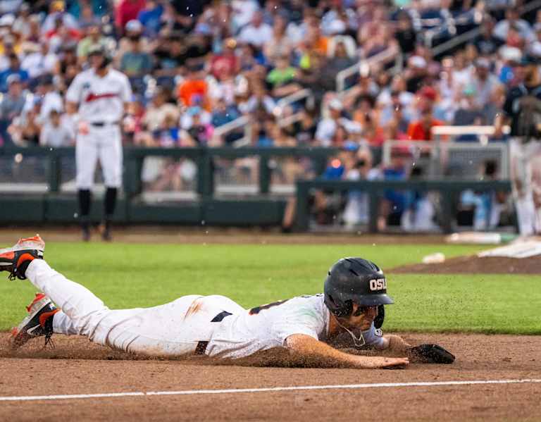 Oregon State Baseball: Beavers Fall To Coastal Carolina