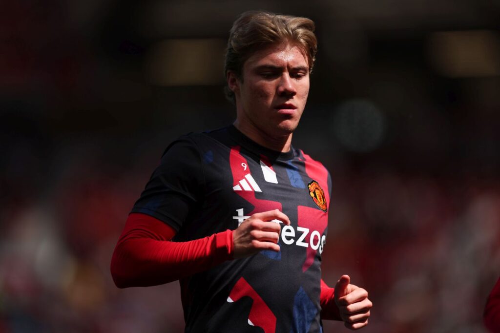 I expect to still play for Man United