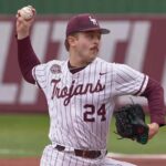 Little Rock pitcher commits to Arkansas