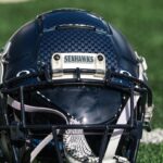 Seahawks waive TE Mitch Van Vooren